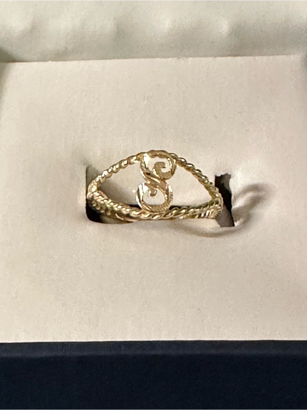 14K Gold Rope-Style Initial 'S' Ring - Size 6